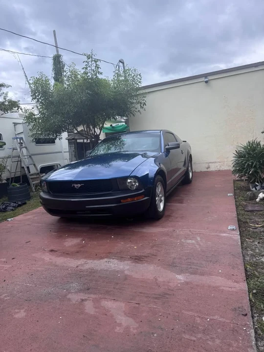 2008 Ford S197 Mustang - Image 2 of 5