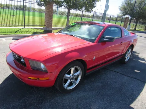 2008 Ford Mustang 2dr Cpe Premium