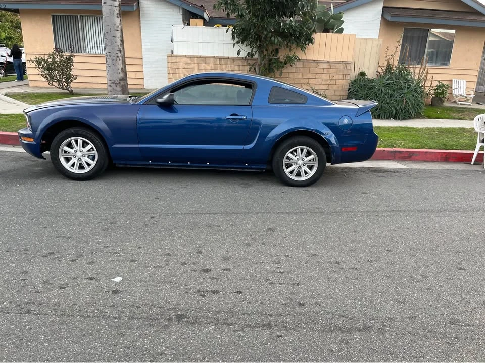 2008 Ford S197 Mustang - Image 2 of 5