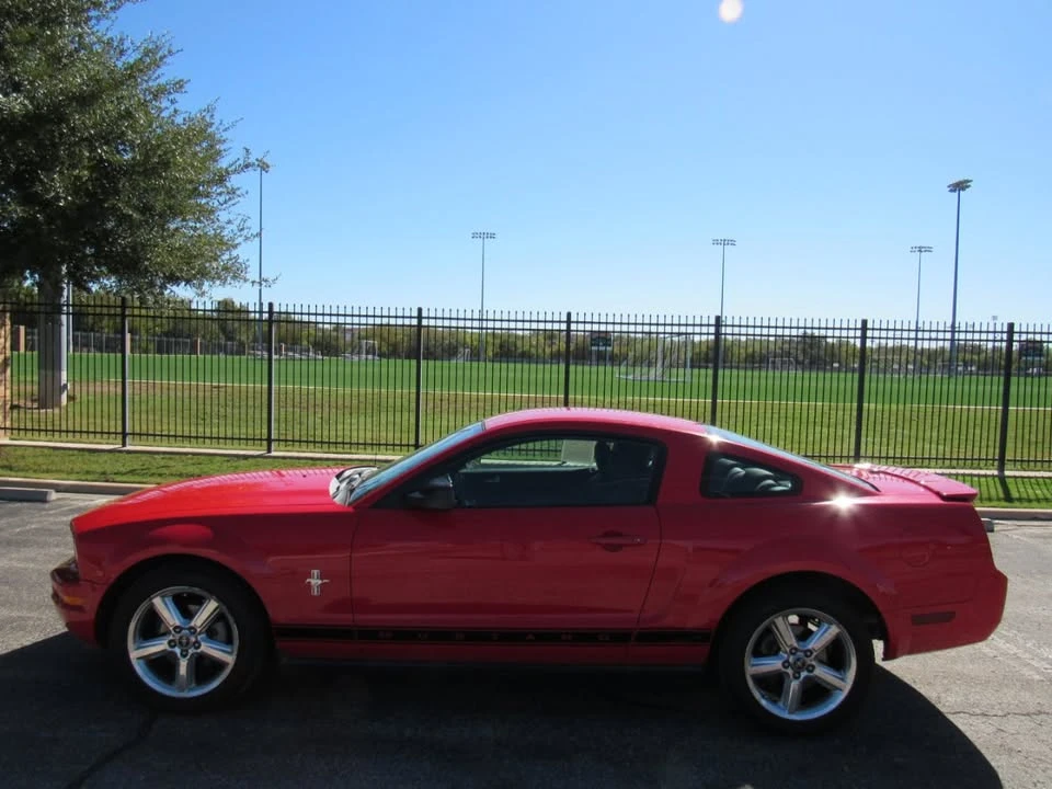 2008 Ford S197 Mustang - Image 8 of 17