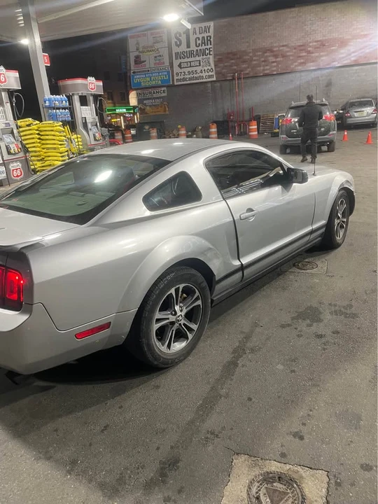 2008 Ford S197 Mustang - Image 2 of 13