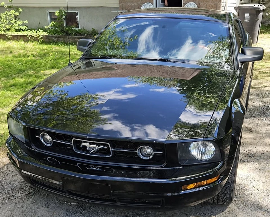 2008 Ford S197 Mustang - Image 2 of 11