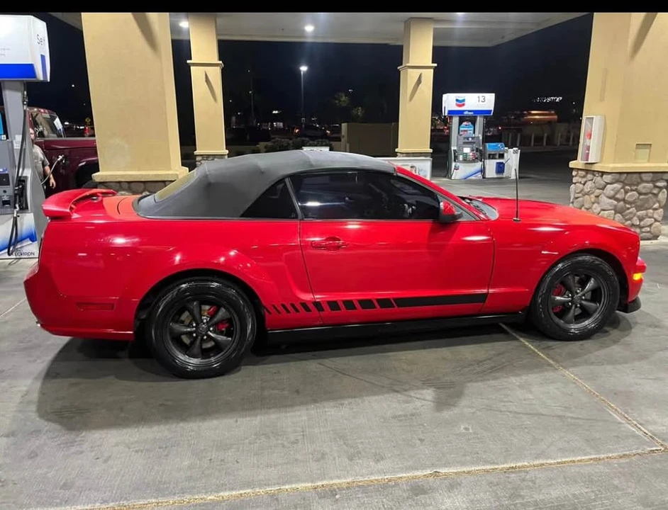 2008 Ford S197 Mustang - Image 6 of 7