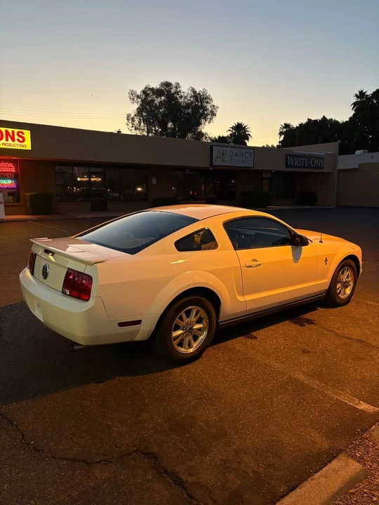 2008 Ford S197 Mustang - Image 2 of 11