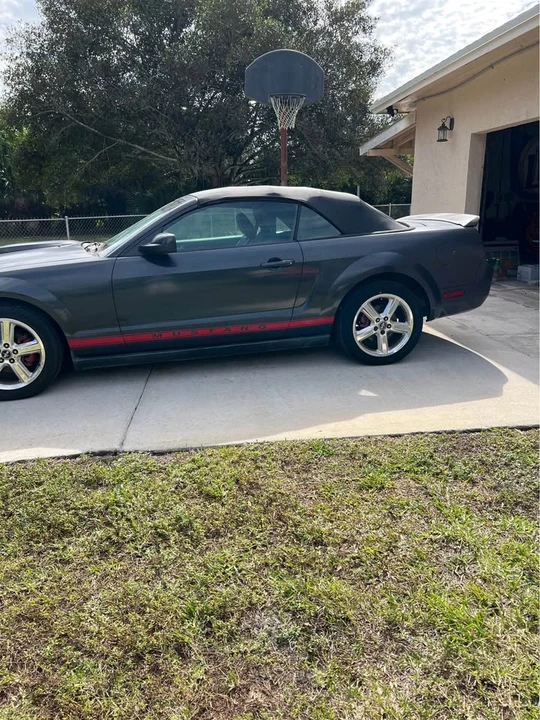 2008 Ford S197 Mustang - Image 4 of 4