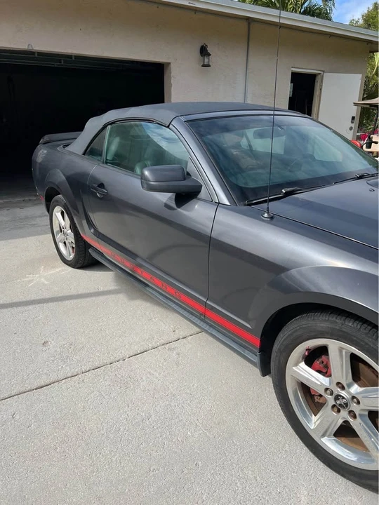 2008 Ford S197 Mustang - Image 2 of 4