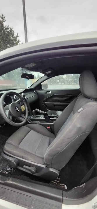 2008 Ford S197 Mustang - Image 6 of 9