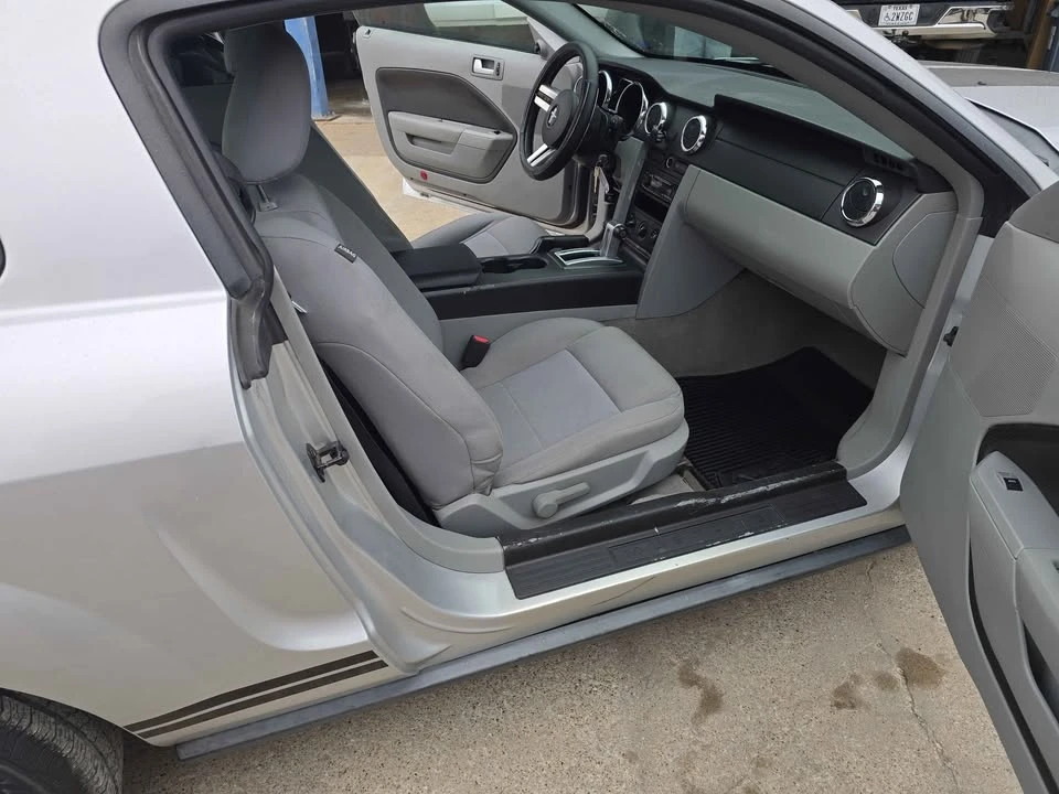 2008 Ford S197 Mustang - Image 7 of 10