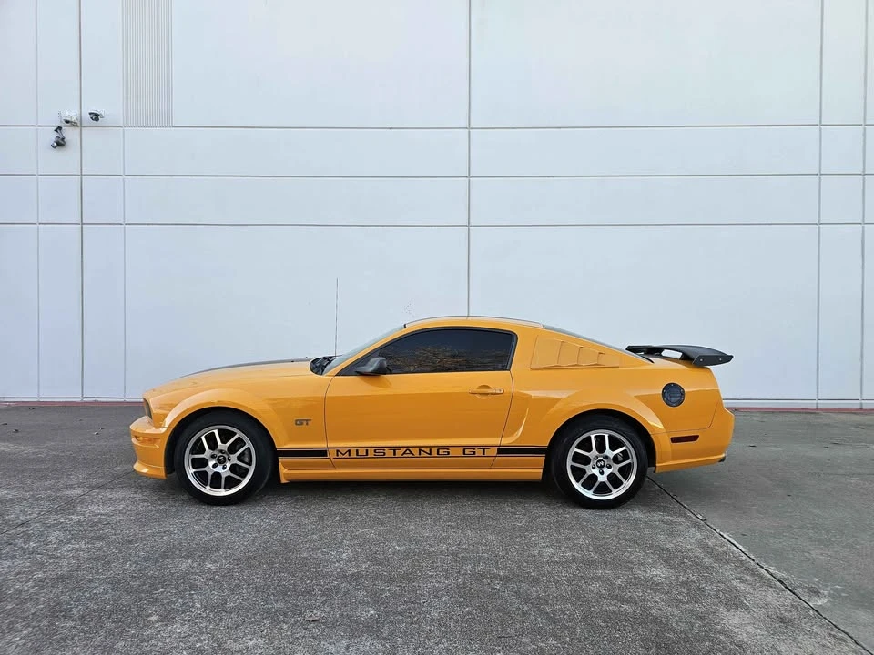 2008 Ford S197 Mustang - Image 2 of 20