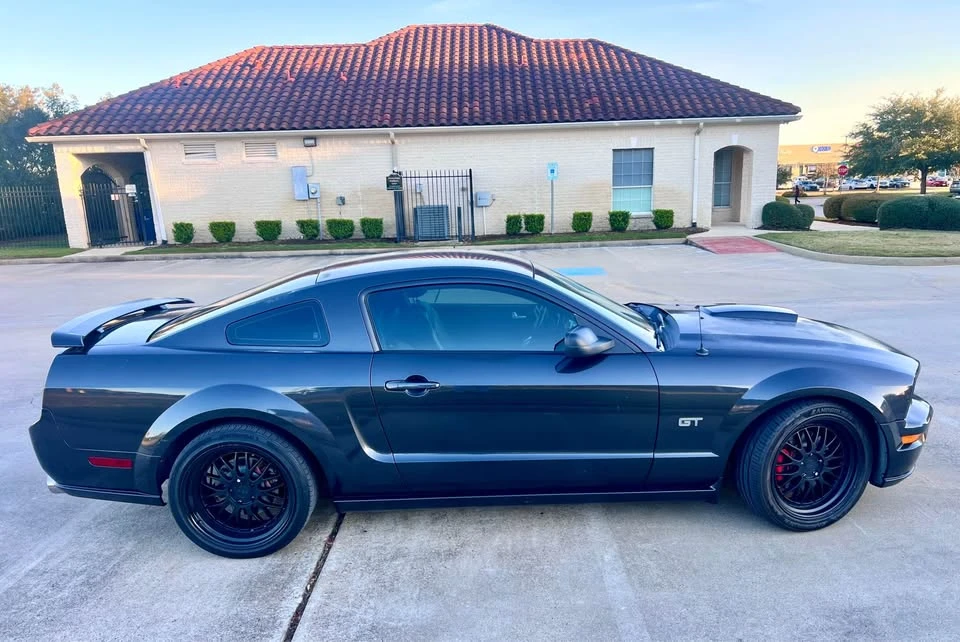 2008 Ford S197 Mustang - Image 3 of 12