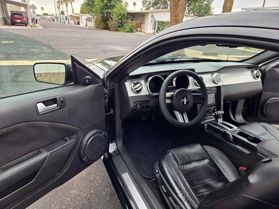 2008 Ford S197 Mustang - Image 11 of 12