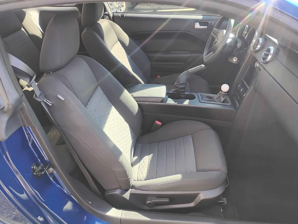 2008 Ford S197 Mustang - Image 7 of 10