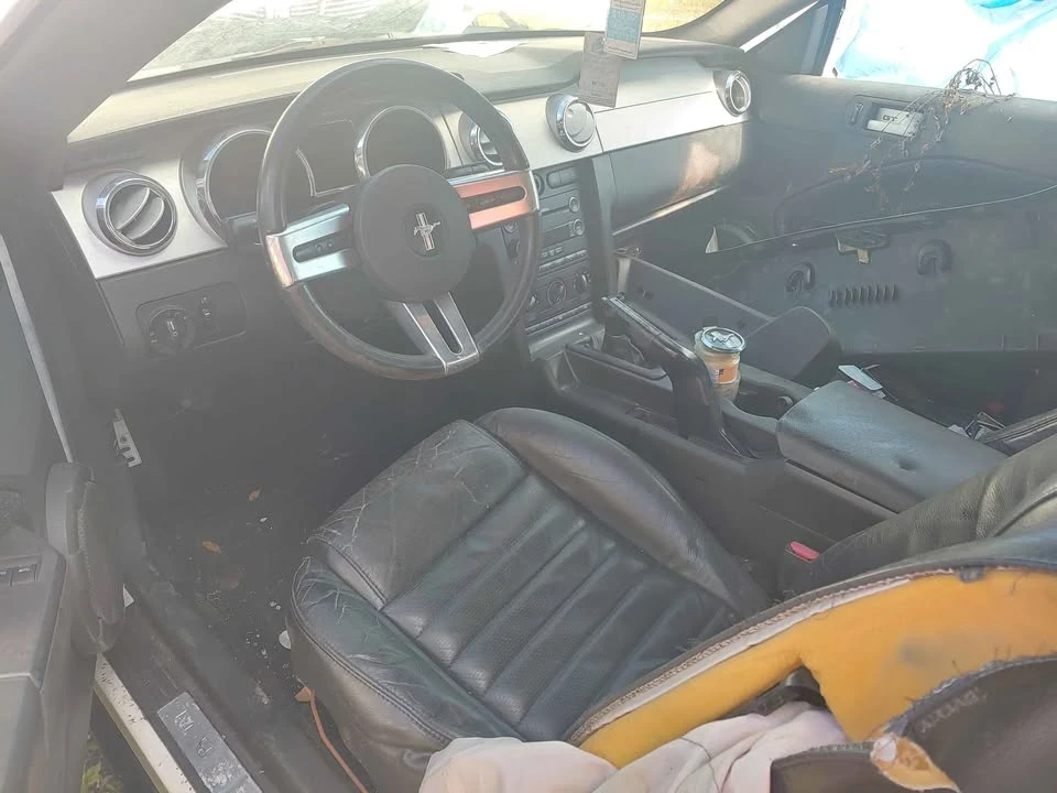 2008 Ford S197 Mustang - Image 11 of 18