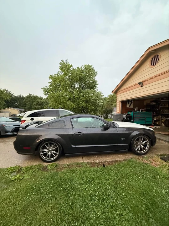2008 Ford S197 Mustang - Image 4 of 5