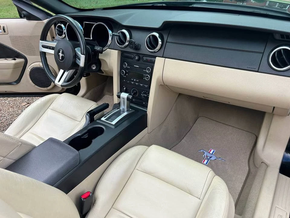 2008 Ford S197 Mustang - Image 6 of 10