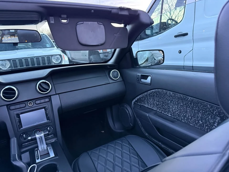 2008 Ford S197 Mustang - Image 11 of 17