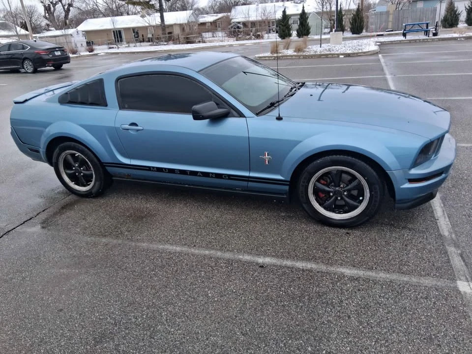 2008 Ford S197 Mustang - Image 5 of 5