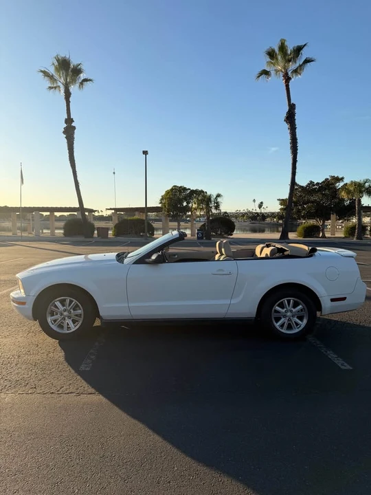 2008 Ford S197 Mustang - Image 2 of 12
