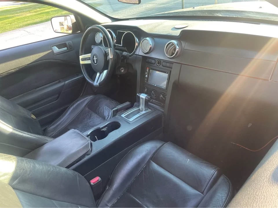 2008 Ford S197 Mustang - Image 2 of 7