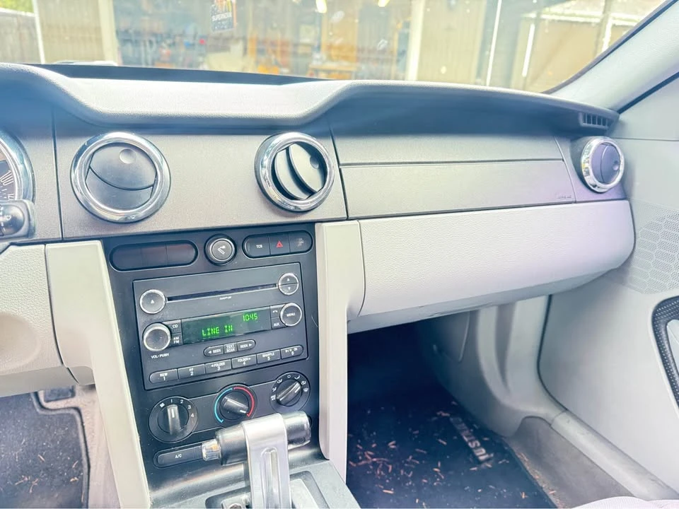 2008 Ford S197 Mustang - Image 16 of 20