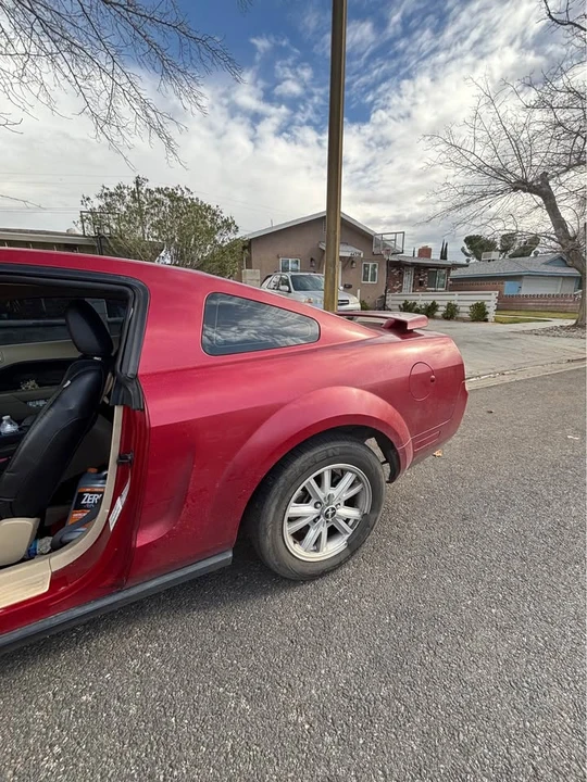 2008 Ford S197 Mustang - Image 9 of 16