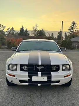 2008 Ford Mustang V6 Deluxe