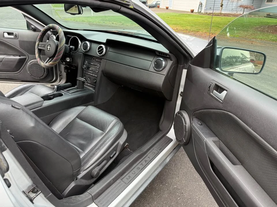 2008 Ford S197 Mustang - Image 9 of 15
