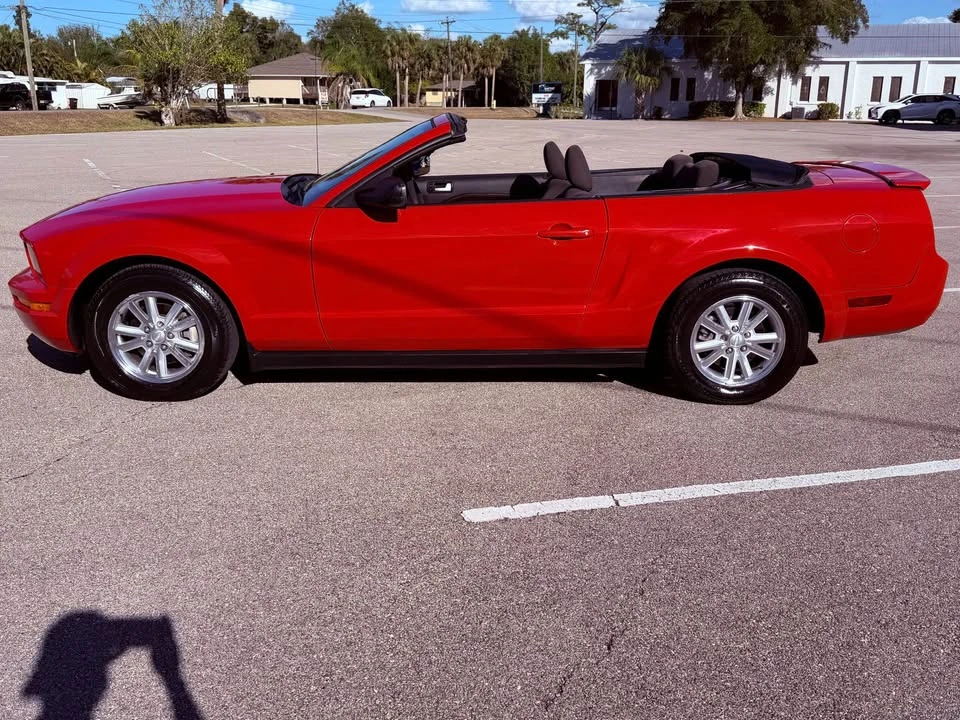 2008 Ford S197 Mustang - Image 8 of 16