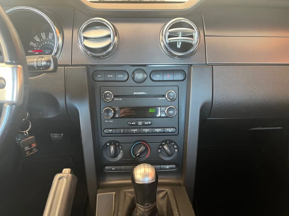 2008 Ford S197 Mustang - Image 13 of 20