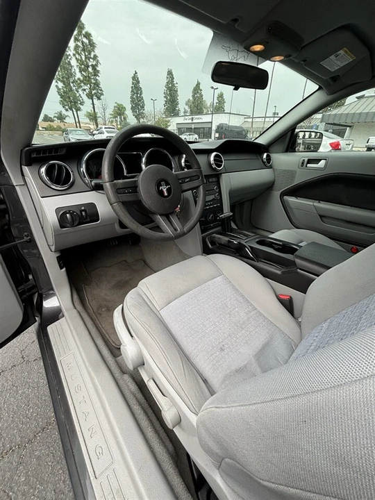 2008 Ford S197 Mustang - Image 5 of 16