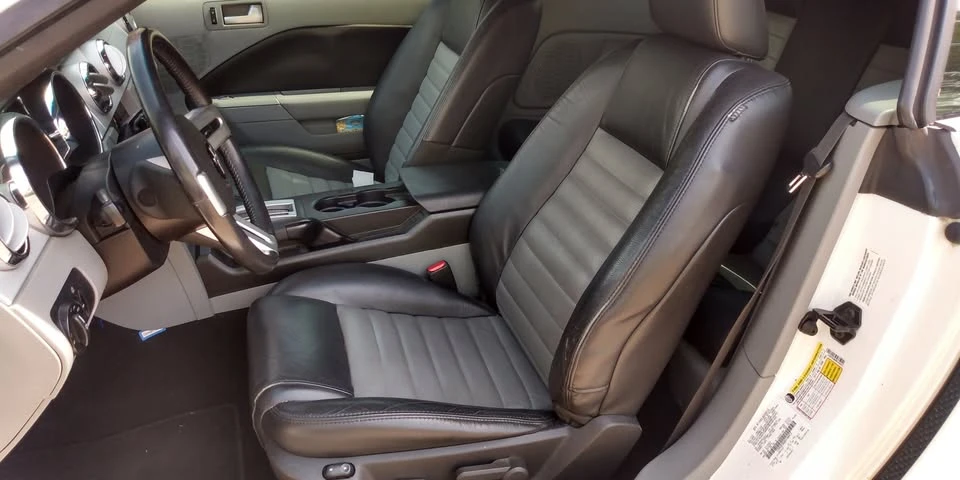 2008 Ford S197 Mustang - Image 7 of 10