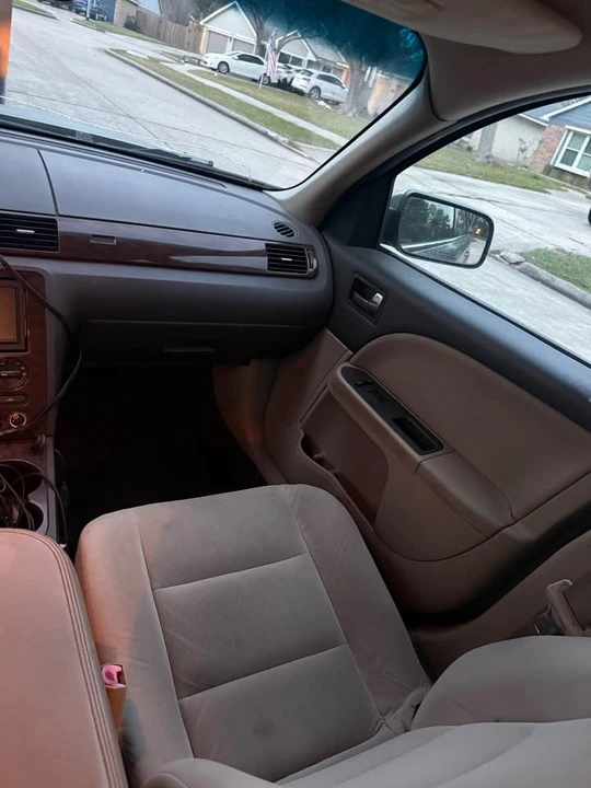 2008 Ford Taurus 5th Gen - Image 6 of 8