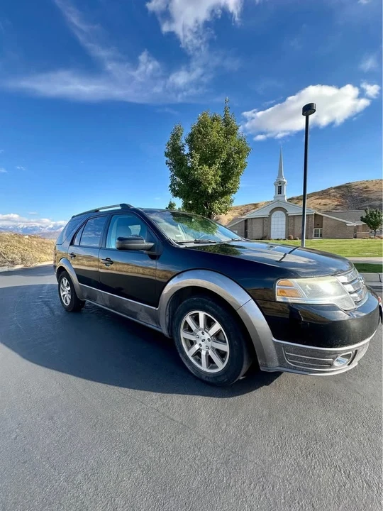 2008 Ford Taurus 5th Gen - Image 2 of 18