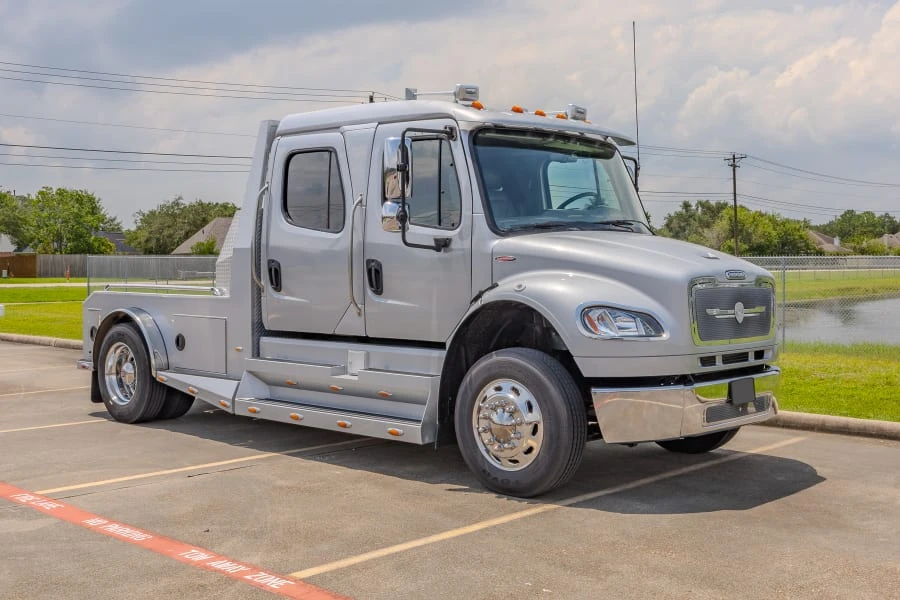 2008 Freightliner - Image 4 of 21