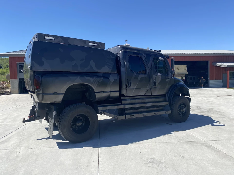 2008 Freightliner - Image 18 of 31