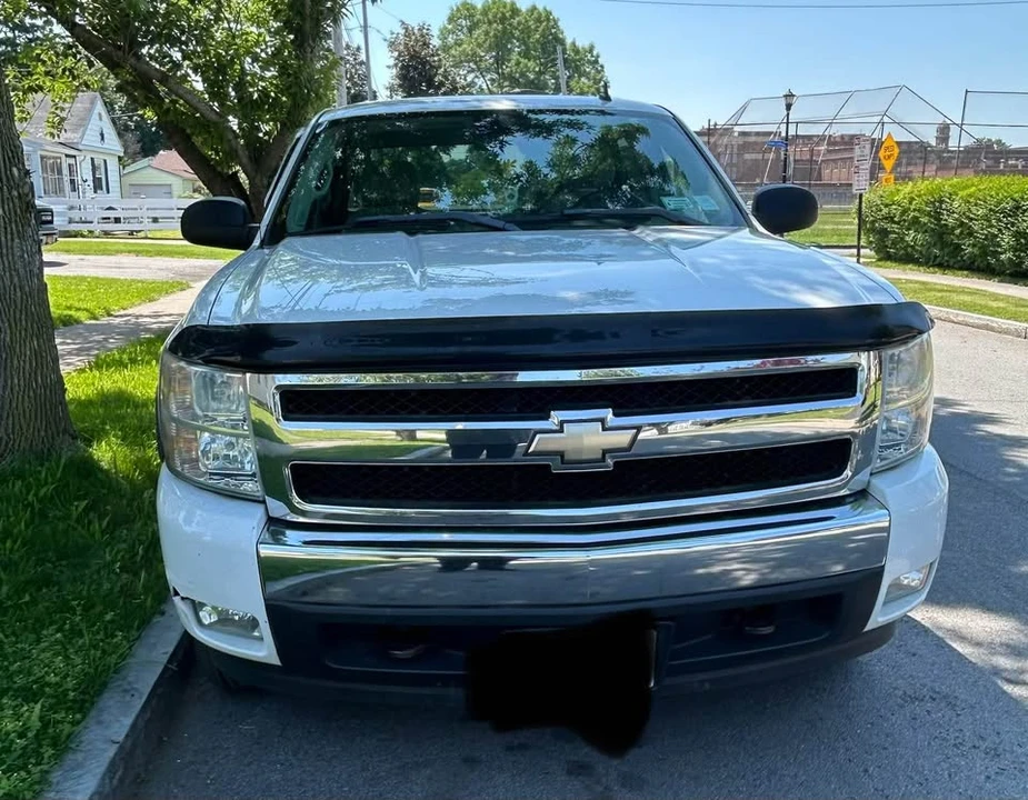 2008 GMC Sierra 3rd Gen - Image 2 of 4