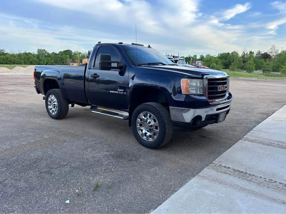 2008 GMC Sierra Heavy Duty 3rd Gen - Image 2 of 11