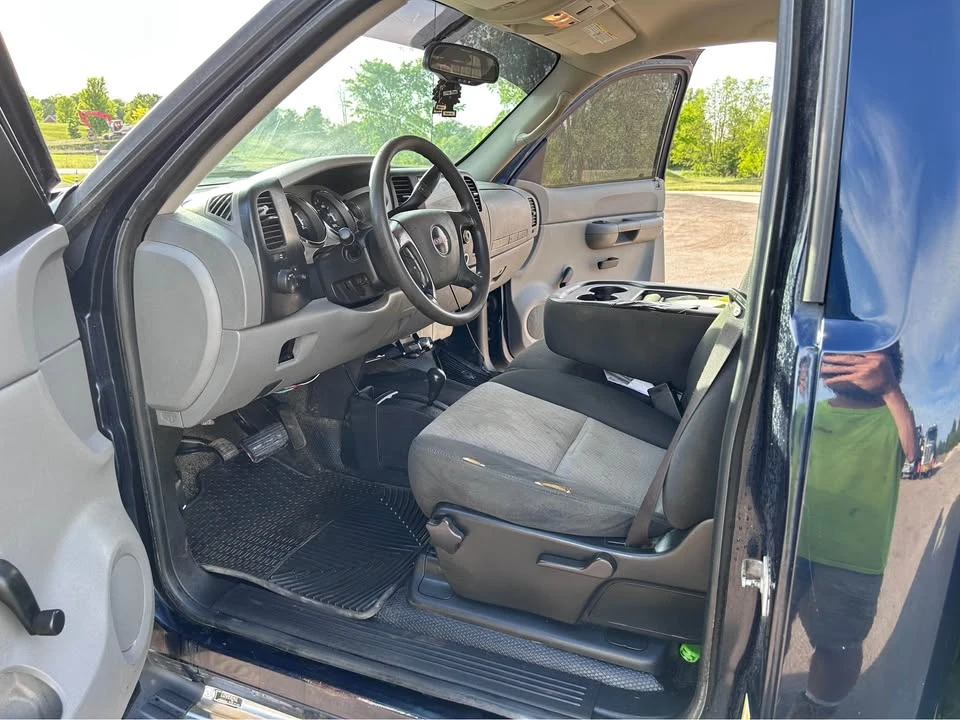 2008 GMC Sierra Heavy Duty 3rd Gen - Image 9 of 11