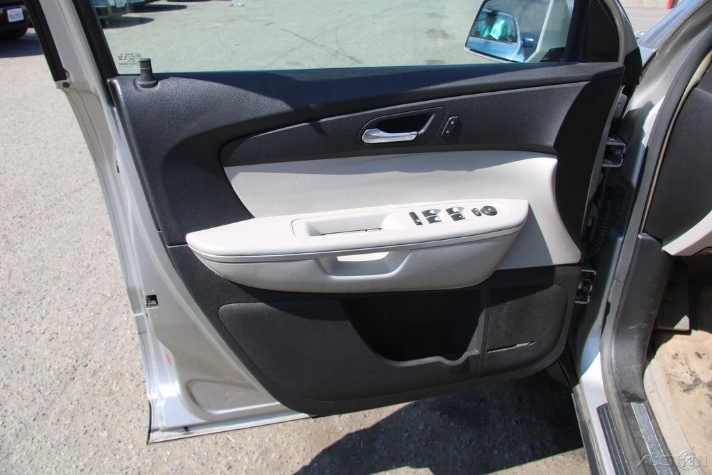 2008 GMC Acadia - Image 14 of 21