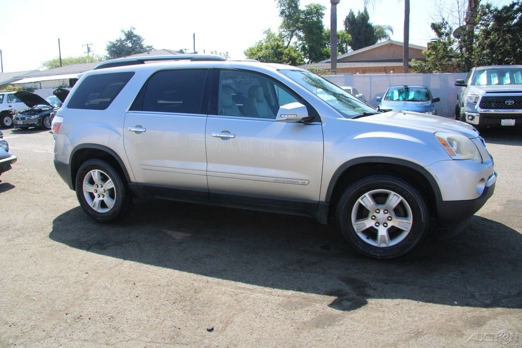 2008 GMC Acadia - Image 9 of 21
