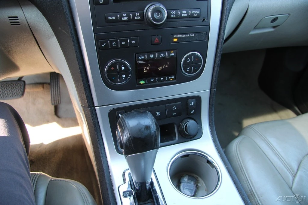 2008 GMC Acadia - Image 20 of 21