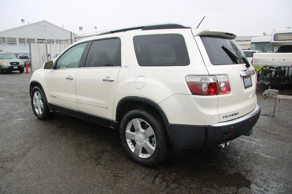2008 GMC Acadia - Image 4 of 21