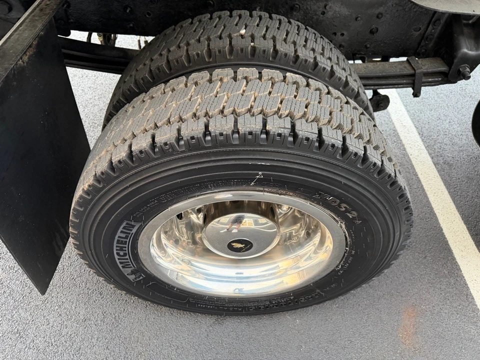 2008 GMC TopKick - Image 19 of 20