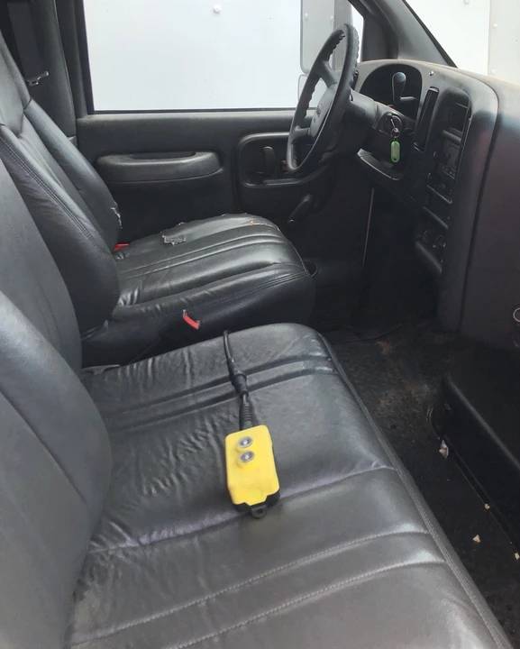 2008 GMC TopKick - Image 15 of 19
