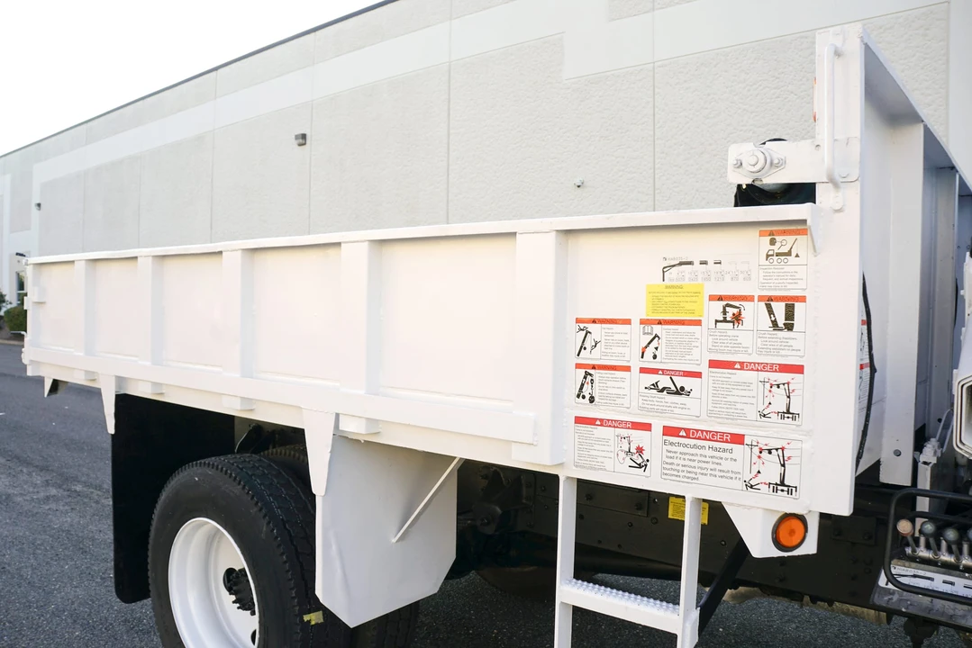 2008 GMC TopKick - Image 26 of 31