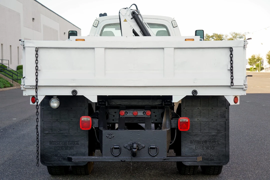 2008 GMC TopKick - Image 6 of 31
