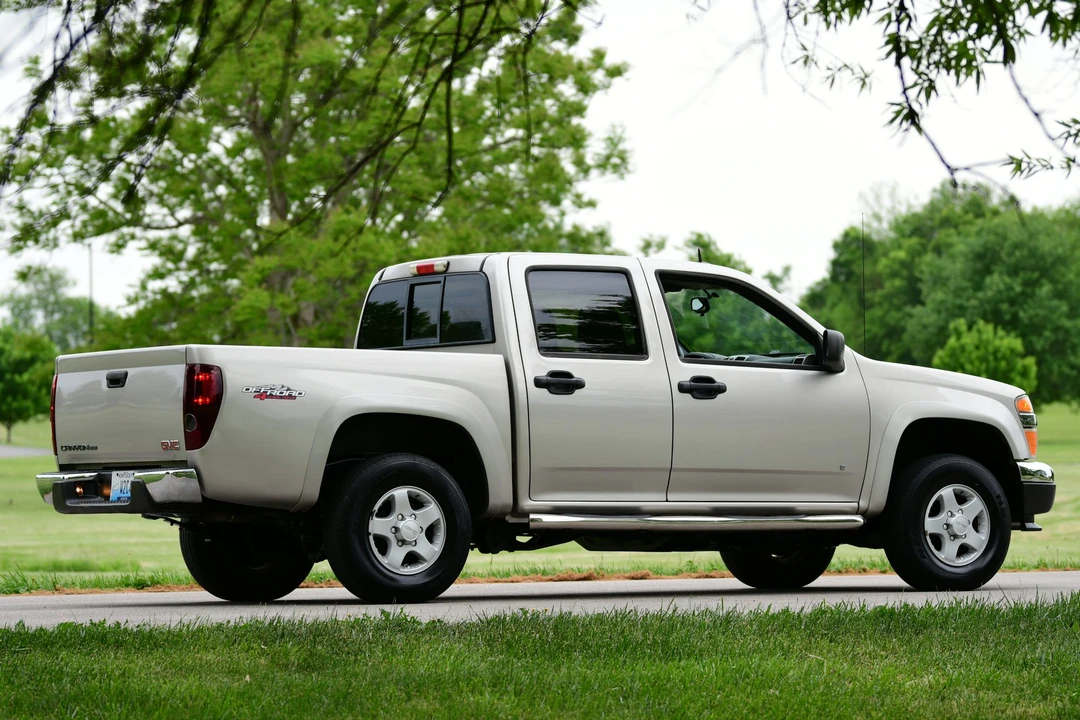 2008 GMC Canyon 1st Gen - Image 14 of 31