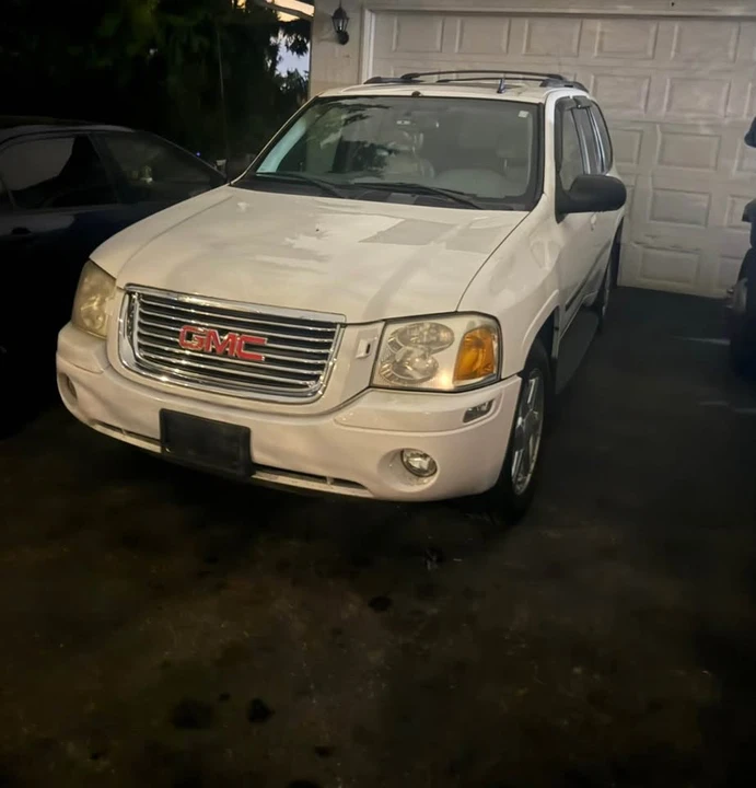 2008 GMC Envoy - Image 3 of 3