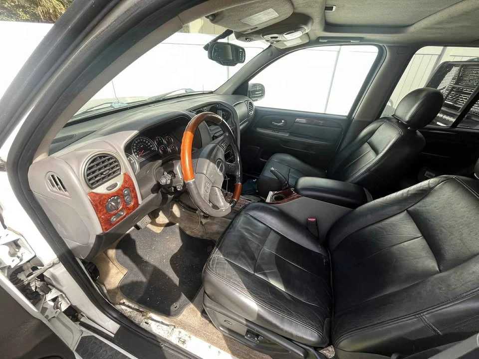 2008 GMC Envoy - Image 9 of 15