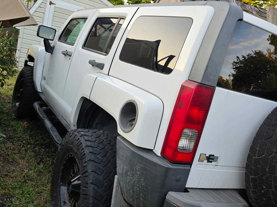 2008 GMC Hummer EV - Image 4 of 9